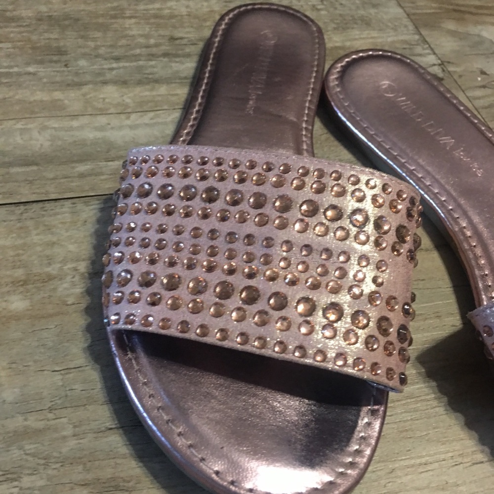 Rosey Sandals - Picture 2 of 4
